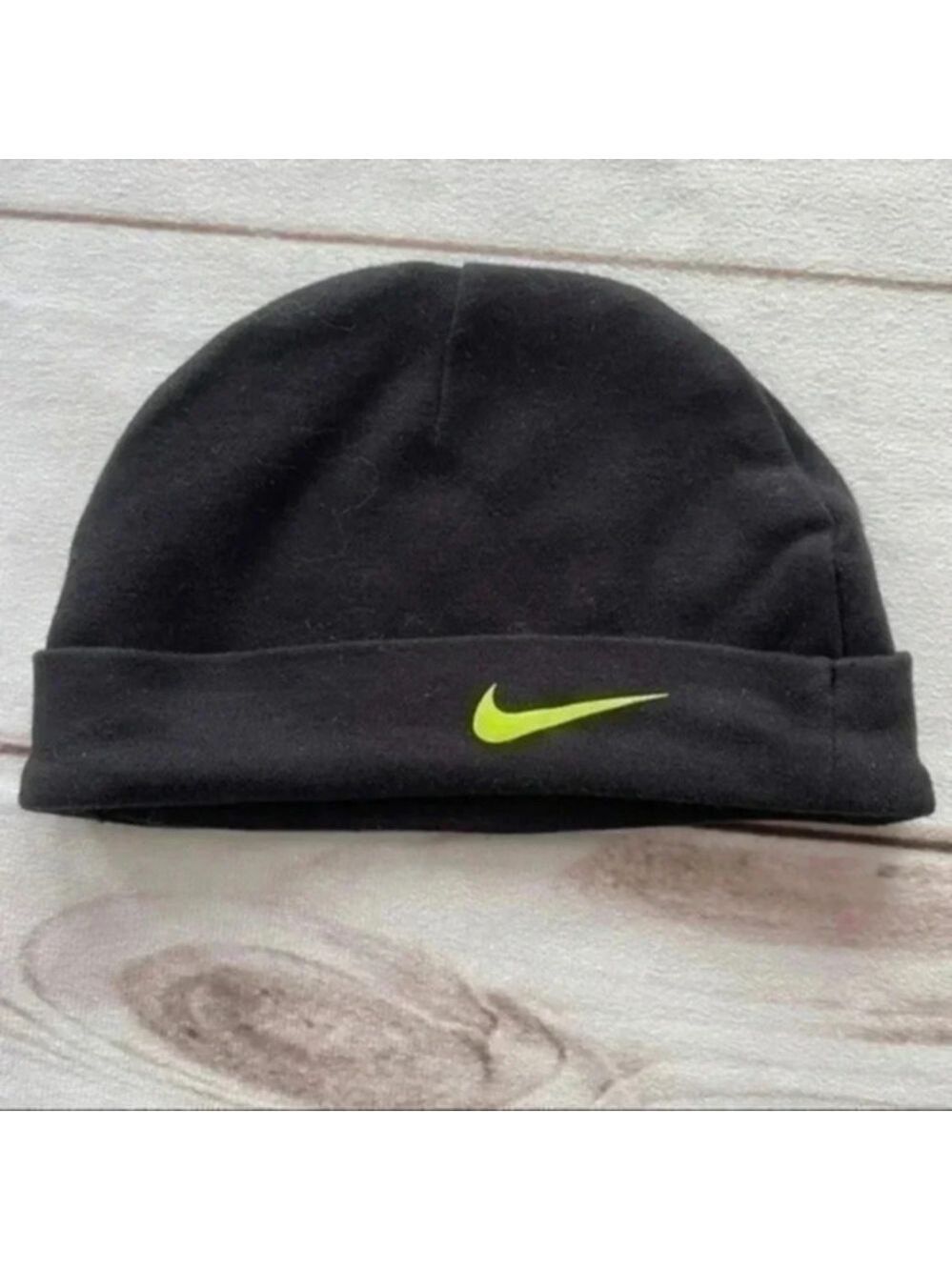 Nike Beanie Winter Hat Cap Baby 3-6 Months